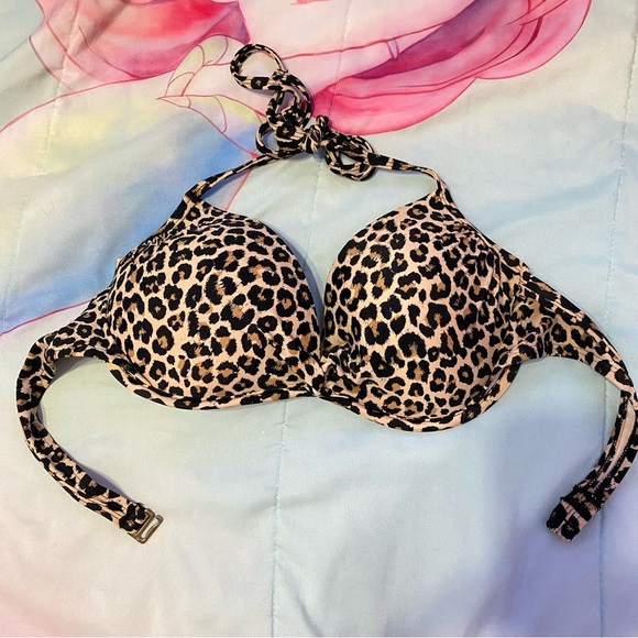 Other - leopard animal print bikini top EUC